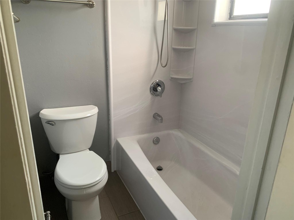 Fairways Of Coral Spgs Co - Residential Lease