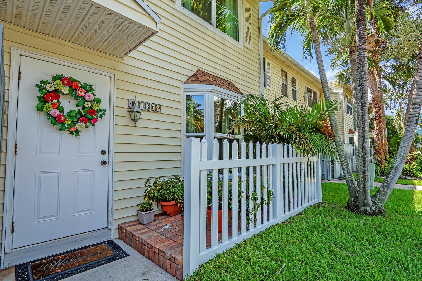 1869 NE 15th Ave 1869, Fort Lauderdale, FL, 33305/$469,000 1 1869 NE 15th Ave 1869