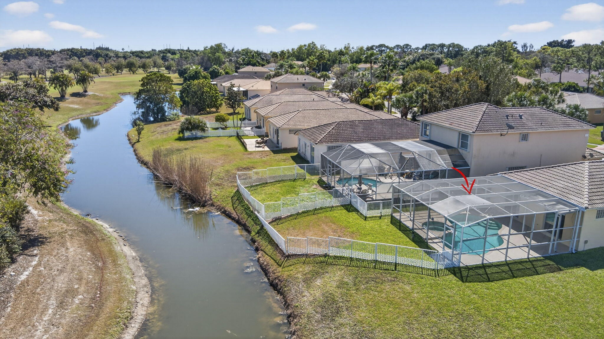 COUNTRY CLUB VIEWS - Residential