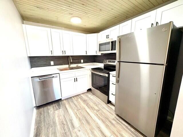 Photo of 226 KENT N #226, West Palm Beach, FL 33417 (MLS # B26065080)