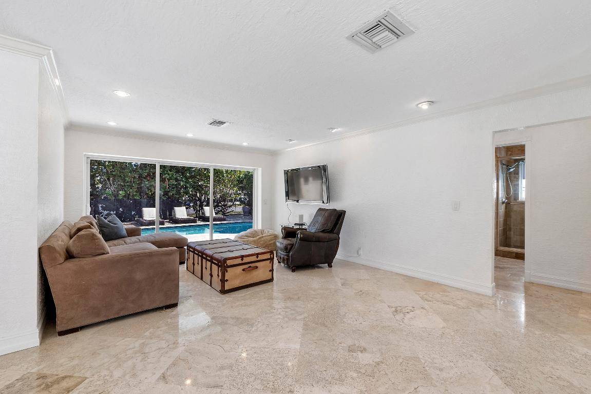 ROYAL OAK HILLS 2ND SEC - Residential Lease