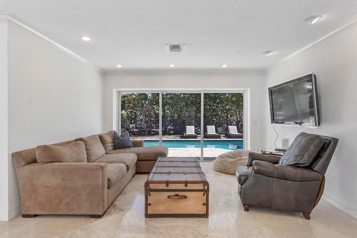 ROYAL OAK HILLS 2ND SEC - Residential Lease