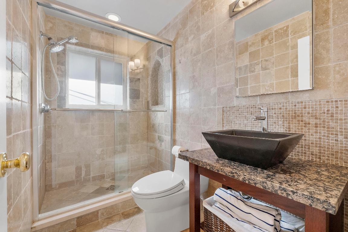 ROYAL OAK HILLS 2ND SEC - Residential Lease