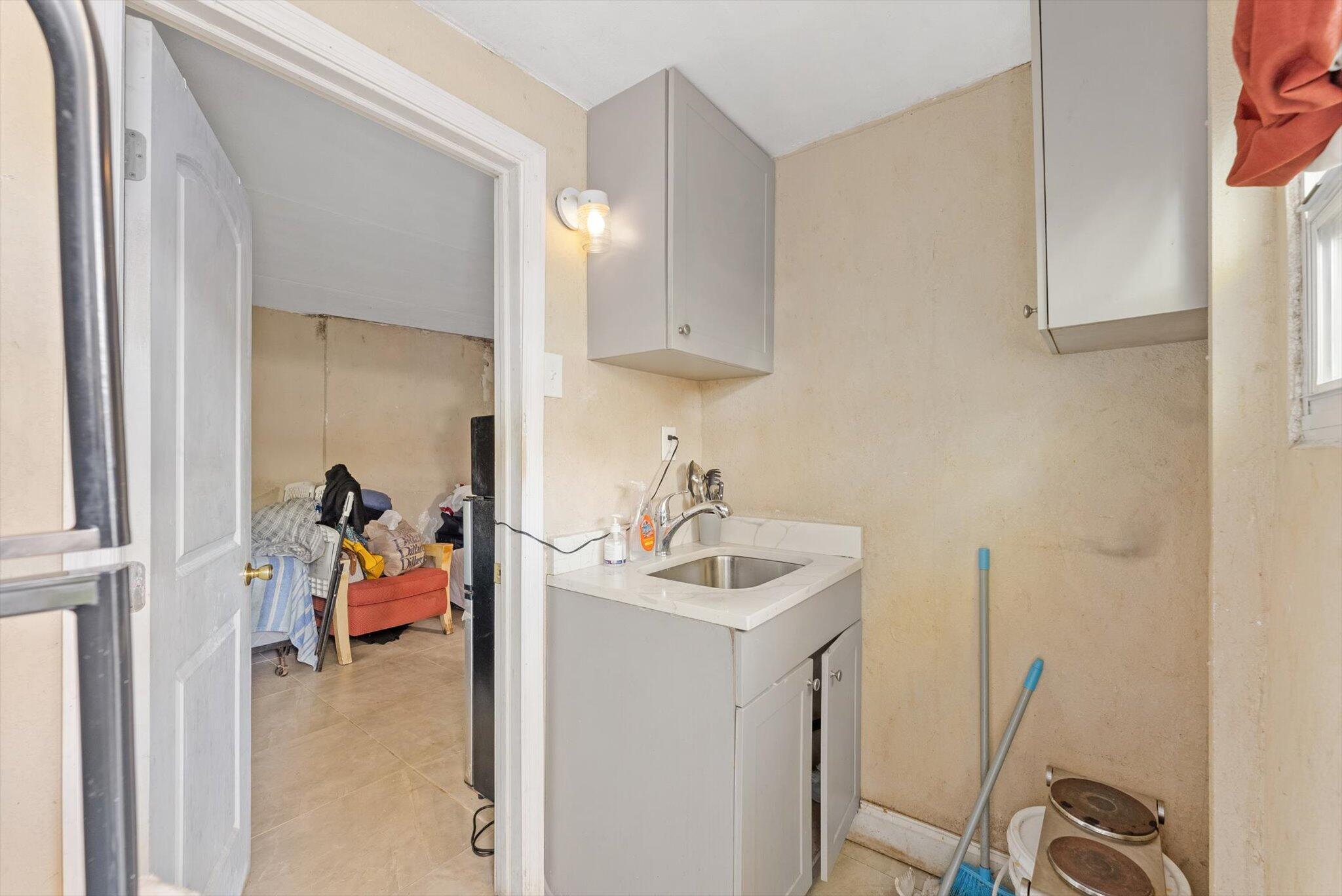 LANTANA HOMES 4 - Residential