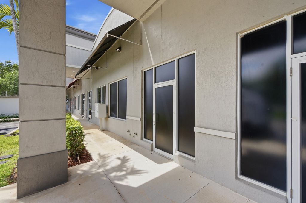 Photo of 465044 Coral Ridge Drive #4650-44, Coral Springs, FL 33076 (MLS # B26022554)
