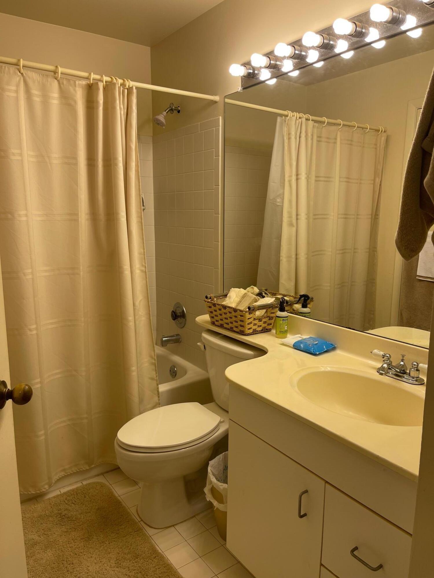 NAPOLI GARDENS AT CORAL SPRINGS CONDO - Residential