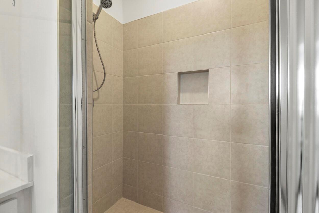 VERANDA PLAT NO. 9 - Residential