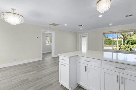 Tiny photo for 912 SE 8th Court, Deerfield Beach, FL 33441 (MLS # R11151036)