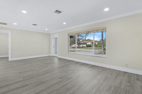Tiny photo for 912 SE 8th Court, Deerfield Beach, FL 33441 (MLS # R11151036)