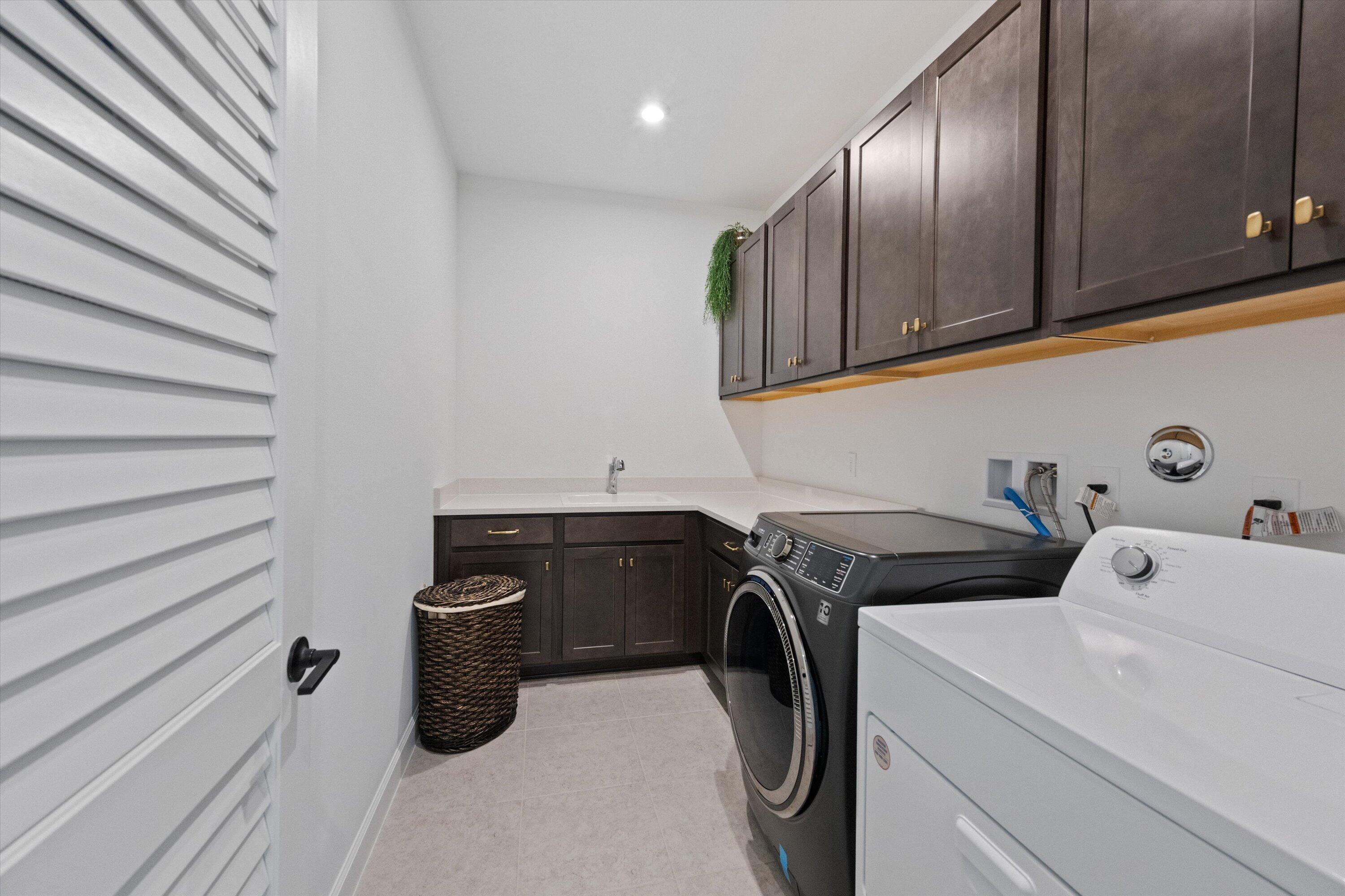 SOUTHERN GROVE PARCEL 28 - Residential