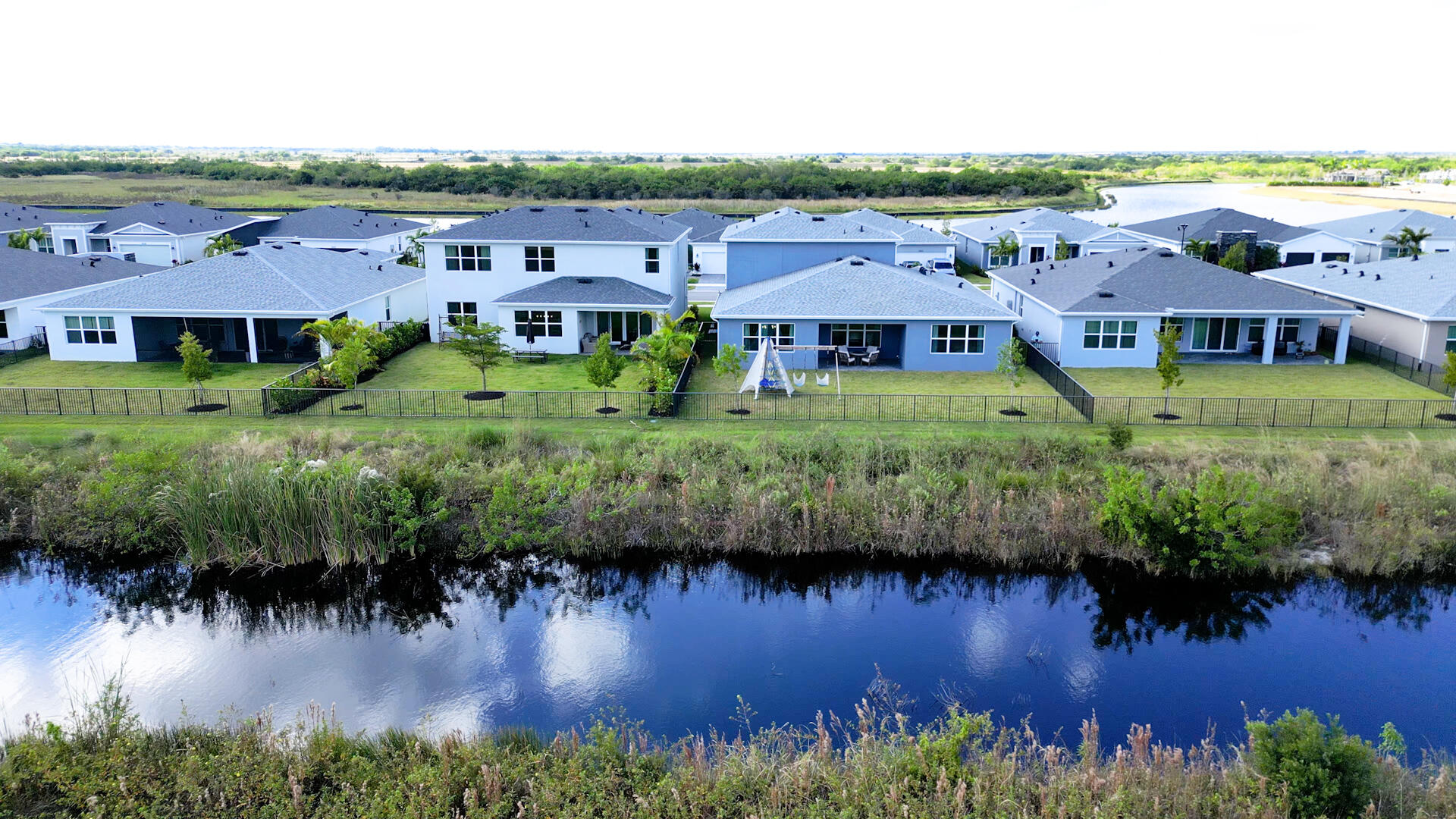 SOUTHERN GROVE PARCEL 28 REPLAT - Residential