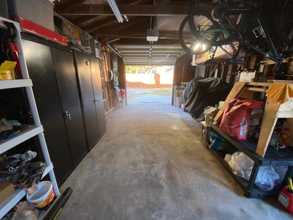 LAKE WORTH TOWN OF - Residential