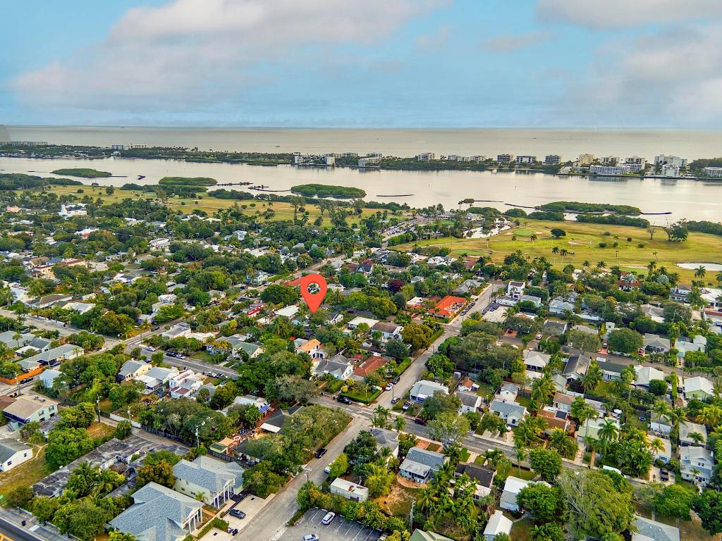 LAKE WORTH TOWN OF - Residential