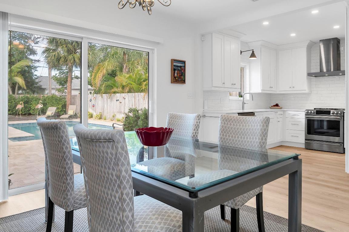 LAKE WORTH TOWN OF - Residential