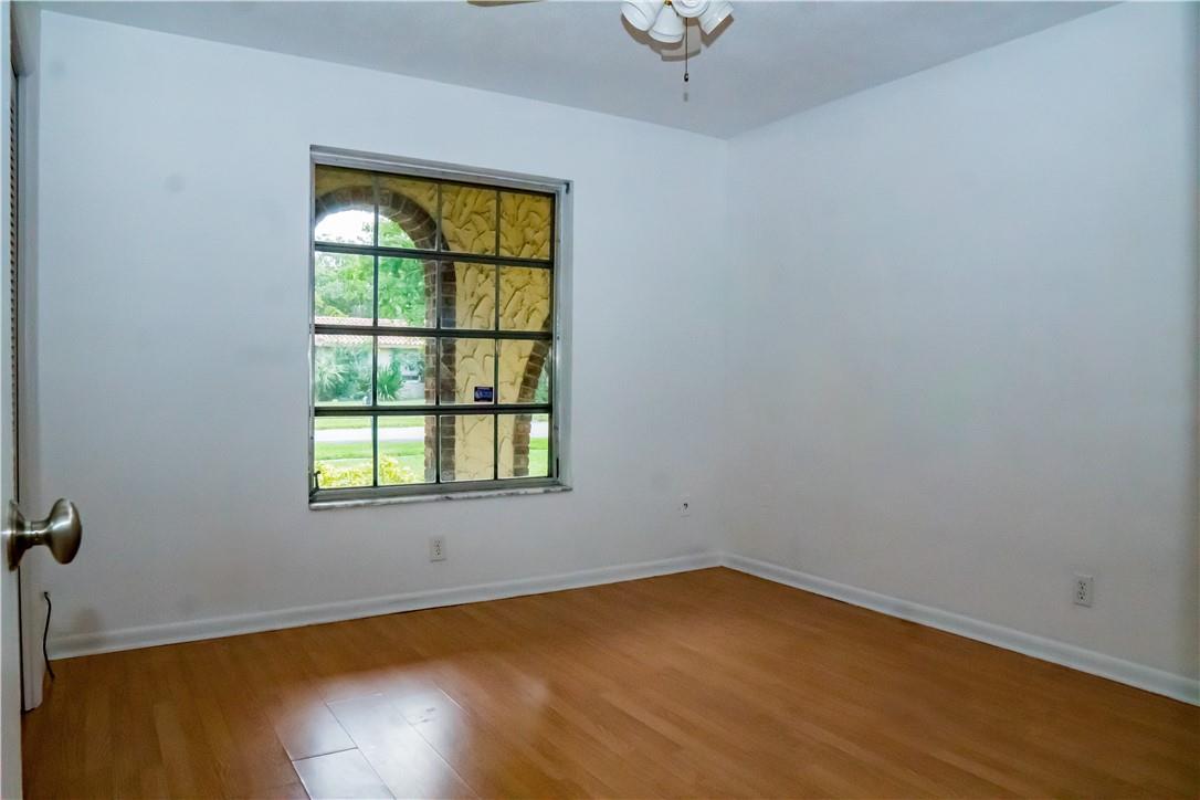 New Orleans Villas 81-21 - Residential Lease