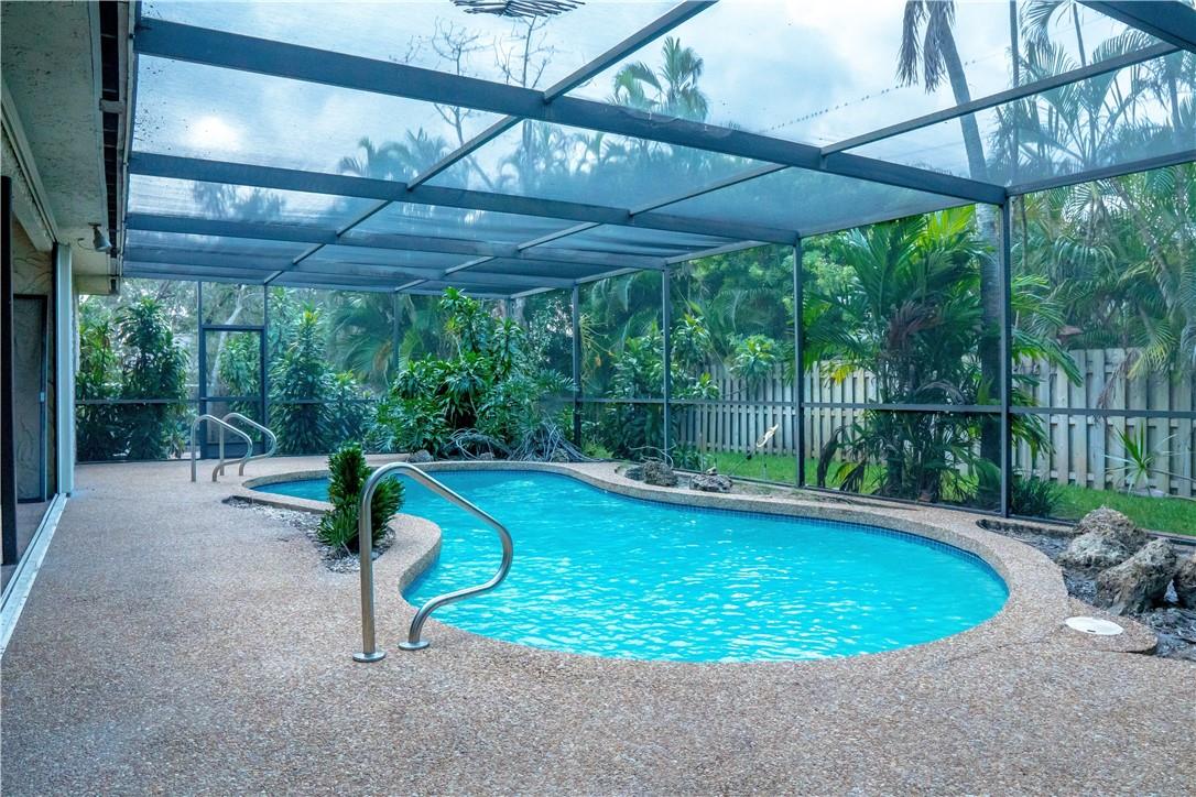 New Orleans Villas 81-21 - Residential Lease