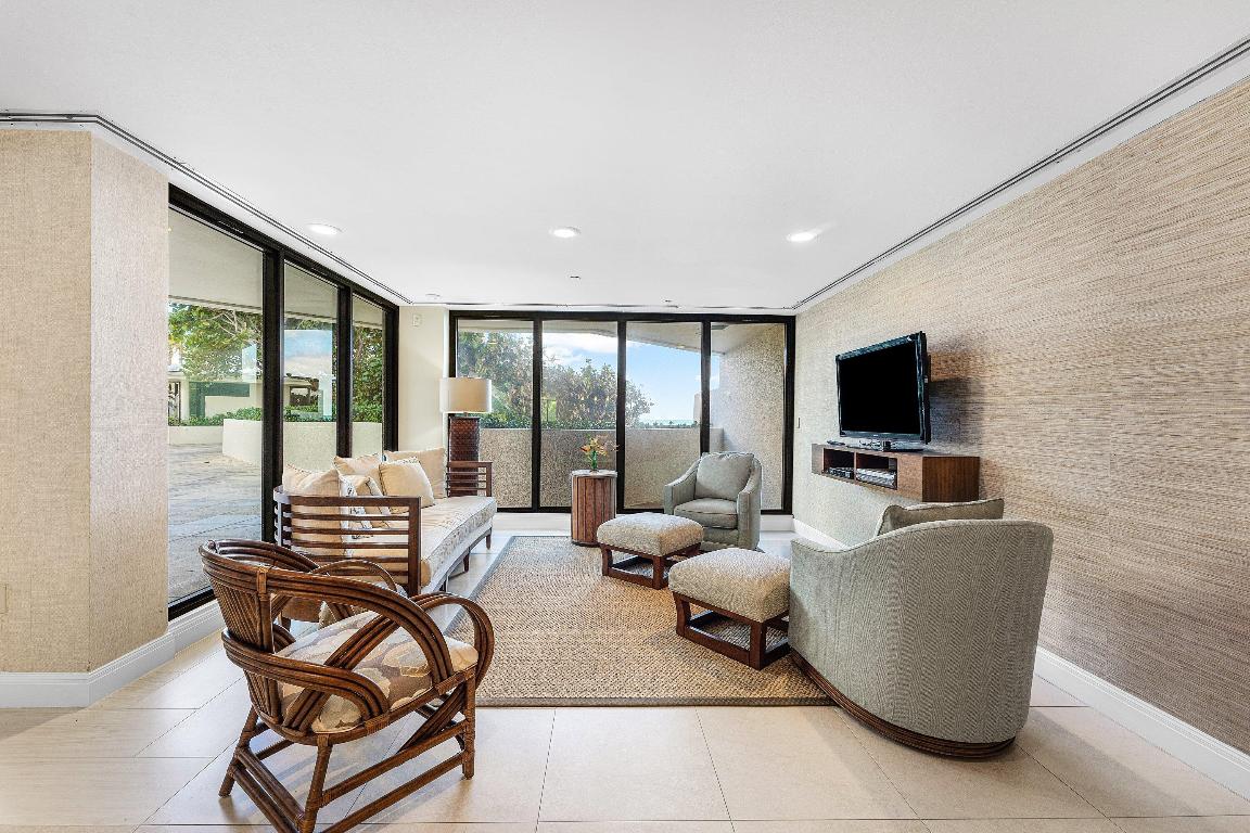 SEAWINDS CONDO - Residential