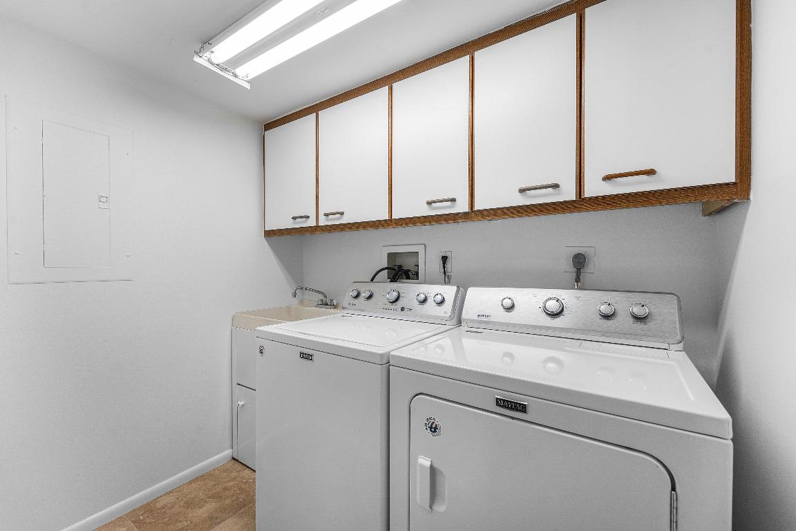 SEAWINDS CONDO - Residential