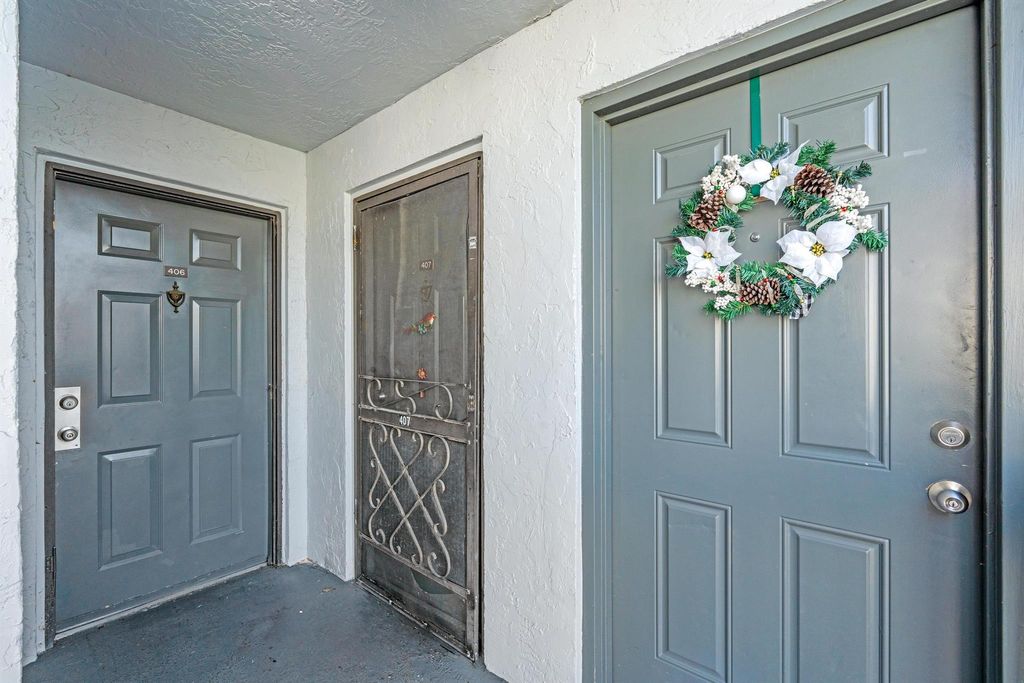 Photo of 2000 N Congress Avenue #406, West Palm Beach, FL 33401 (MLS # R11118766)