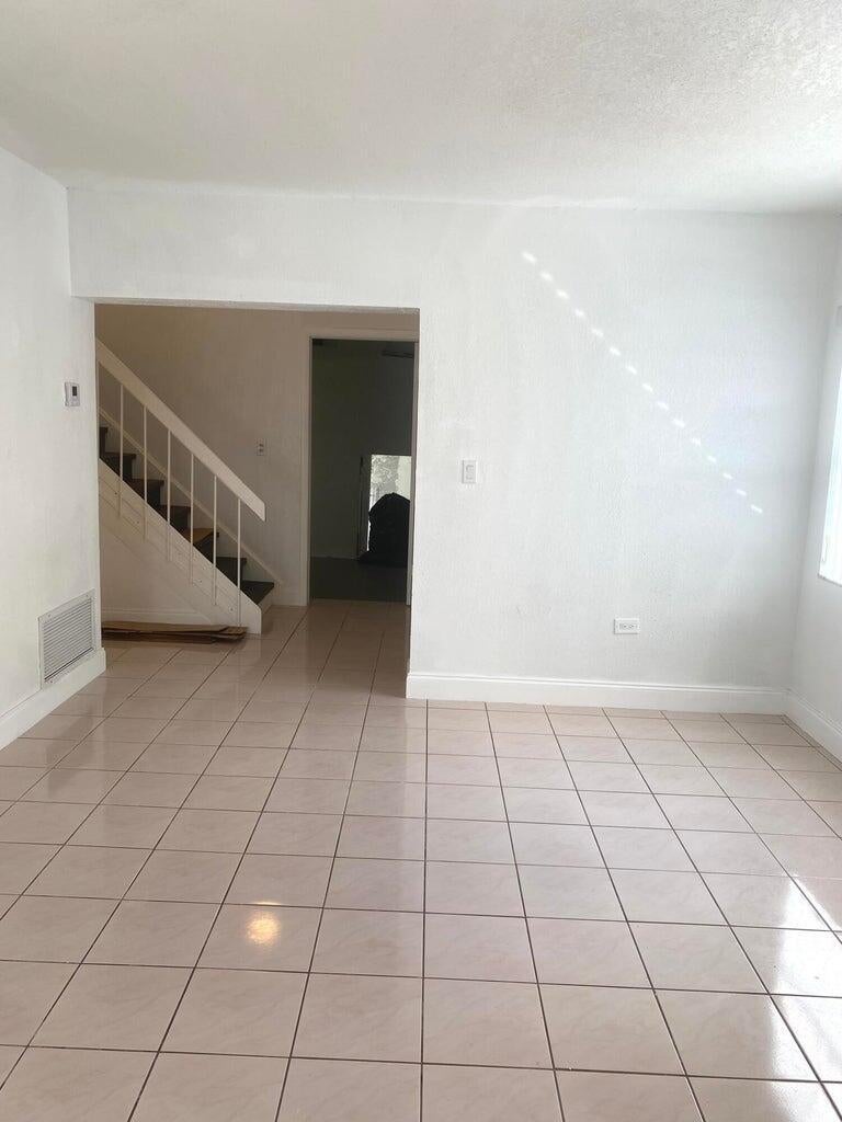 3031 E Missionwood Lane C-51