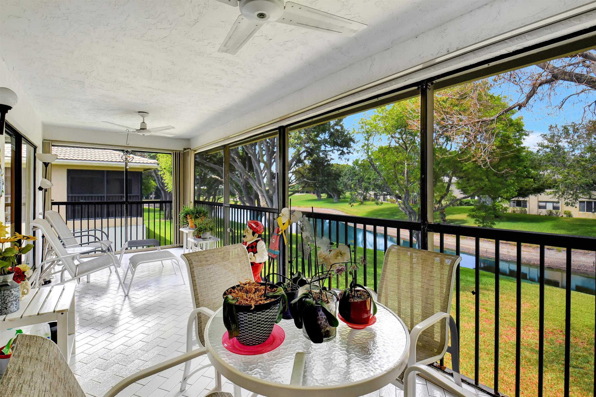 STRATFORD AT HUNTERS RUN - Residential