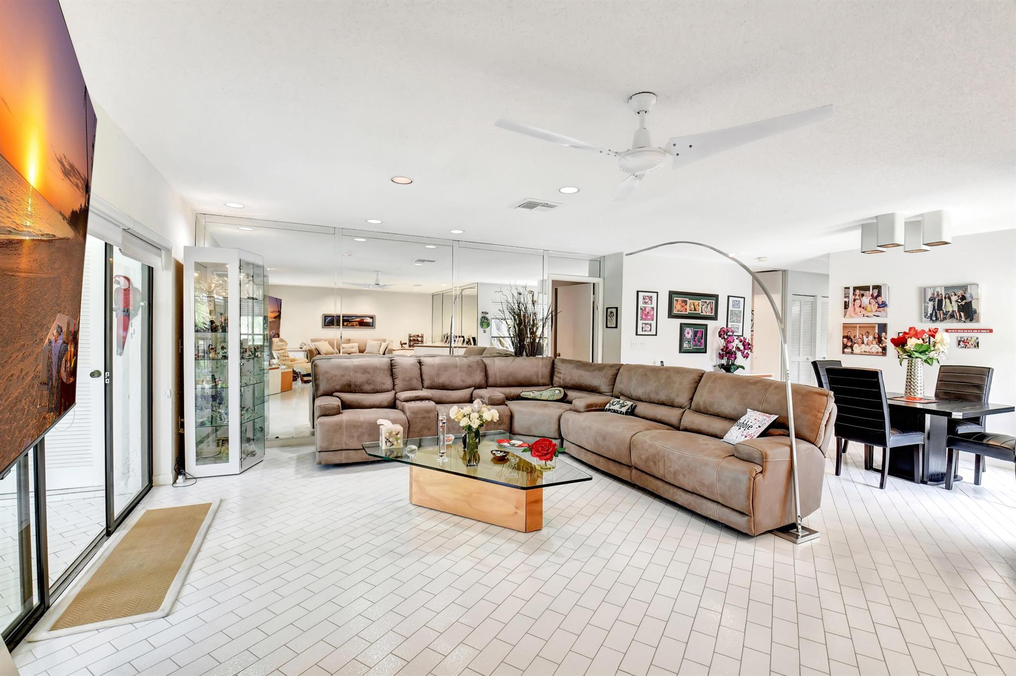 STRATFORD AT HUNTERS RUN - Residential