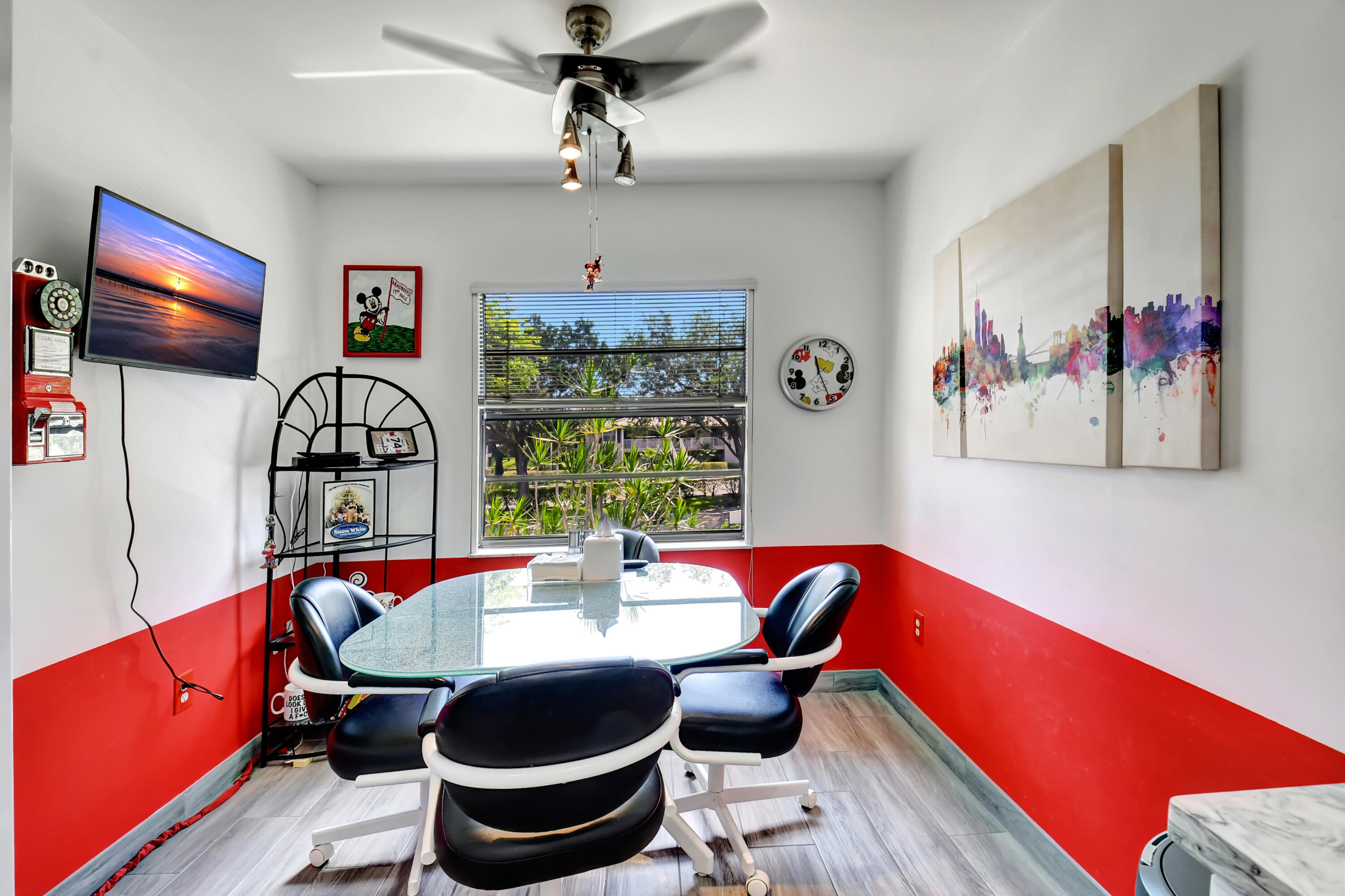 STRATFORD AT HUNTERS RUN CONDO - Residential