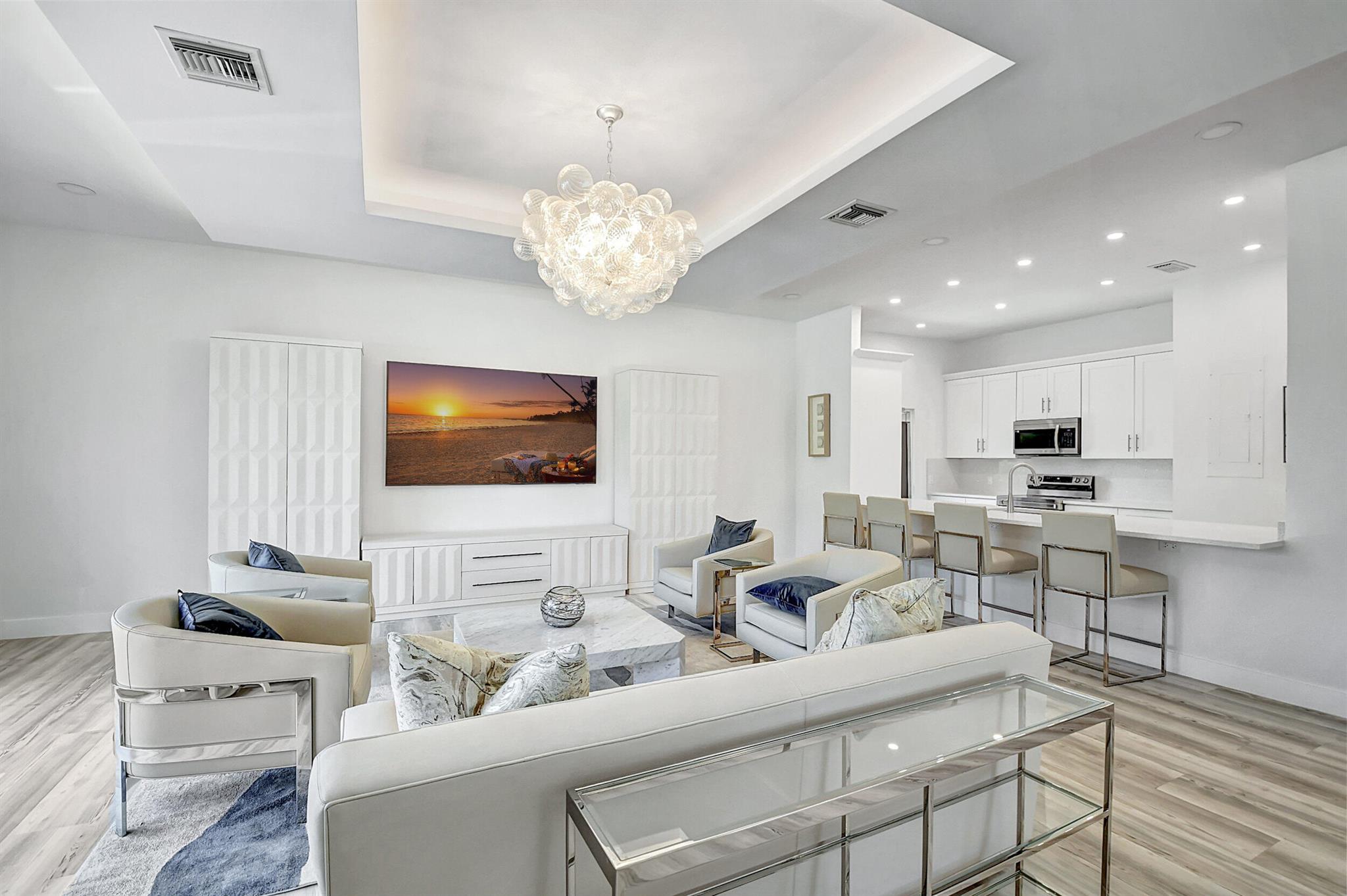 STRATFORD AT HUNTERS RUN - Residential