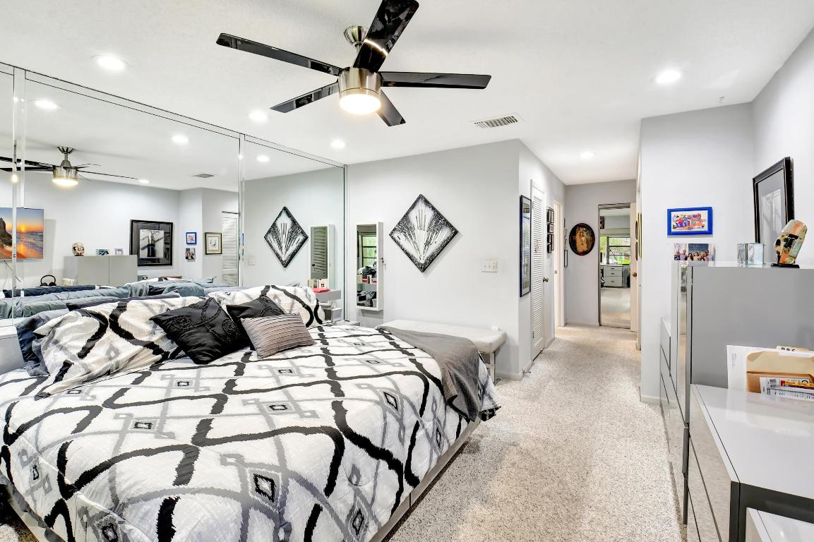 STRATFORD AT HUNTERS RUN CONDO - Residential