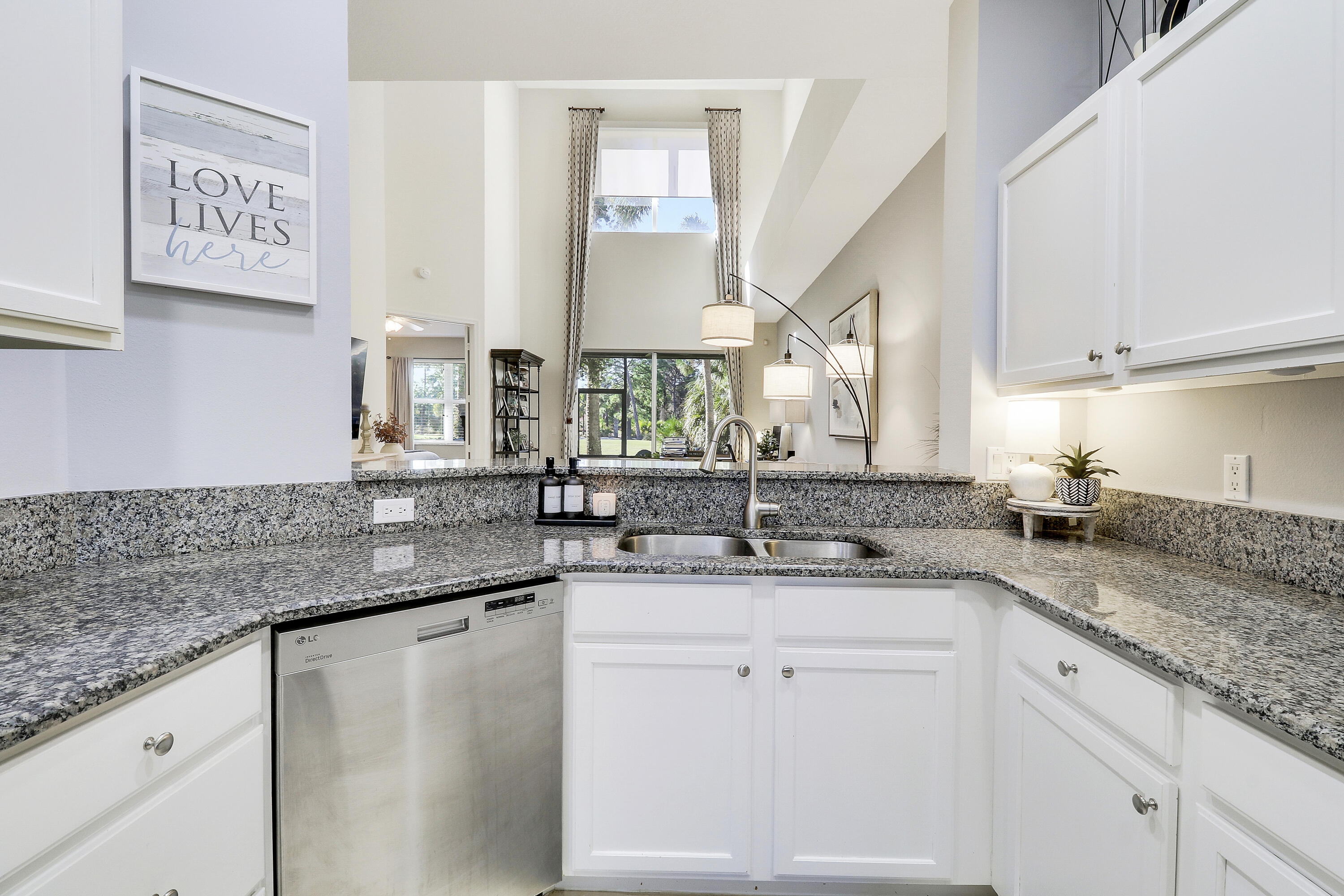 Torrey Pines - Residential