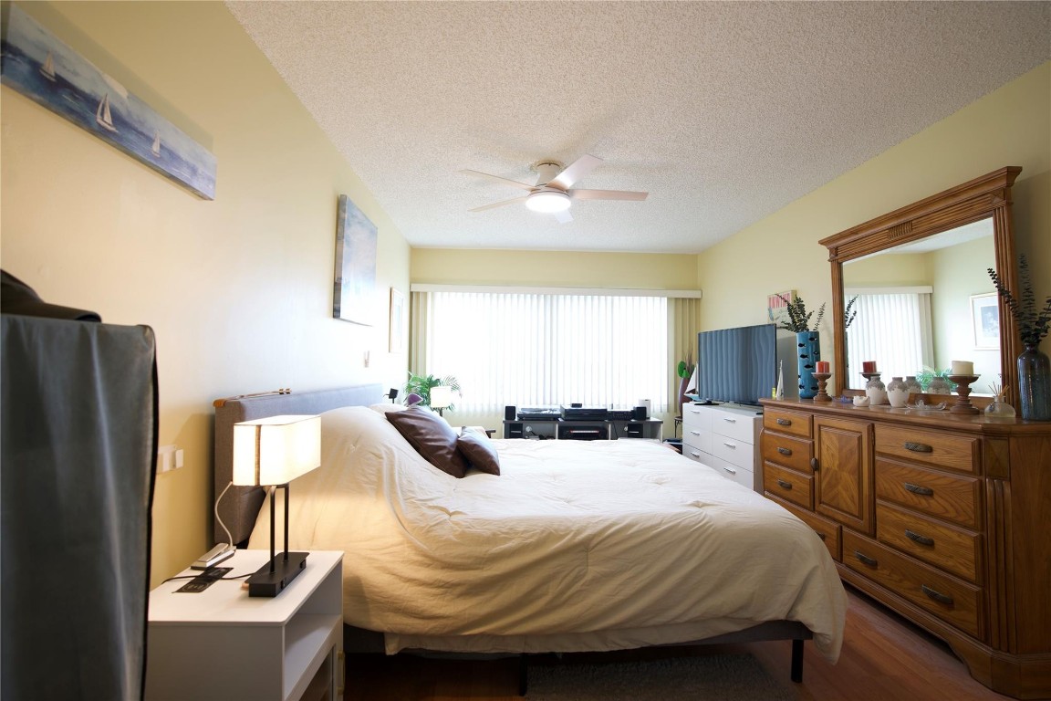 Royal Park Gardens - Residential