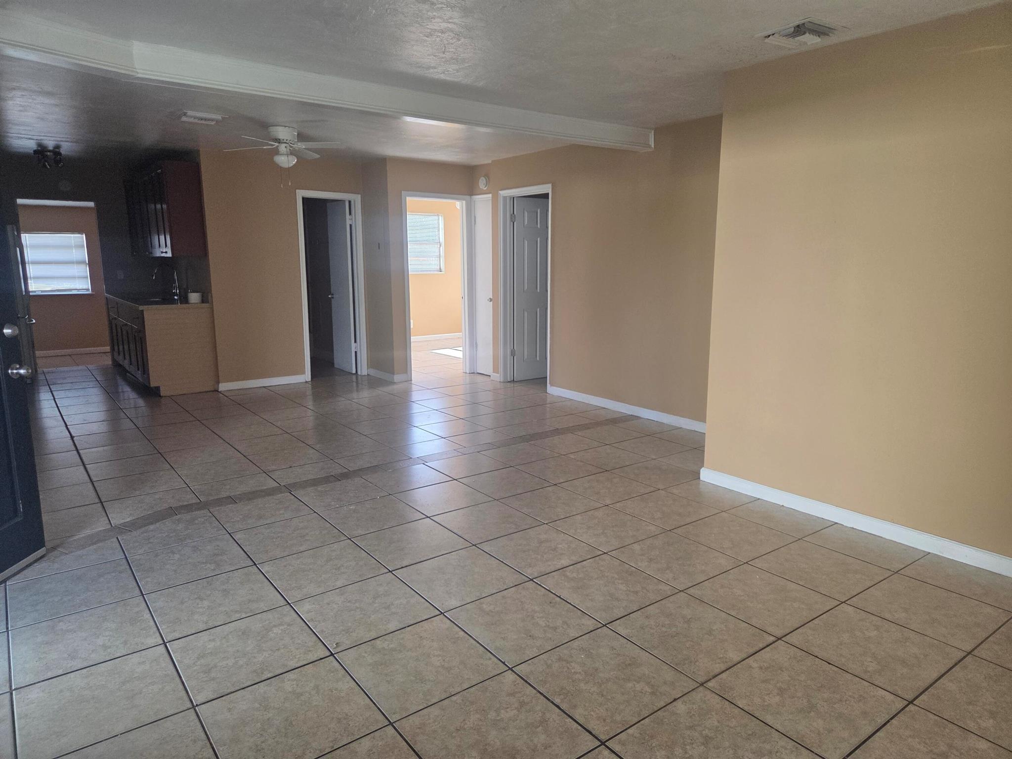 DATURA PARK SOUTH 1 - Residential Lease