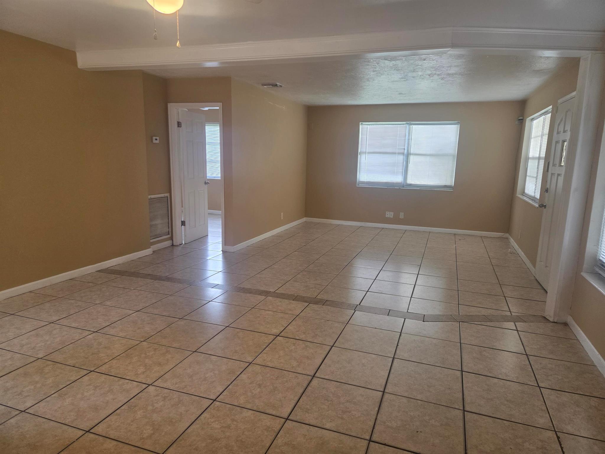 DATURA PARK SOUTH 1 - Residential Lease