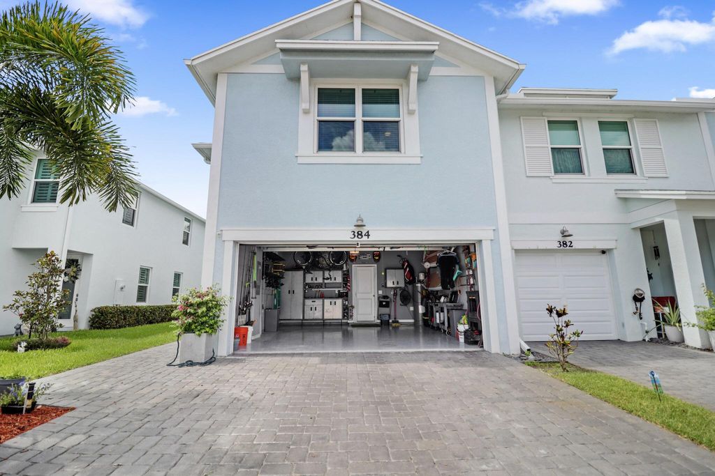 Photo of 384 SE Sea Hunt Way, Stuart, FL 34994 (MLS # R11003860)