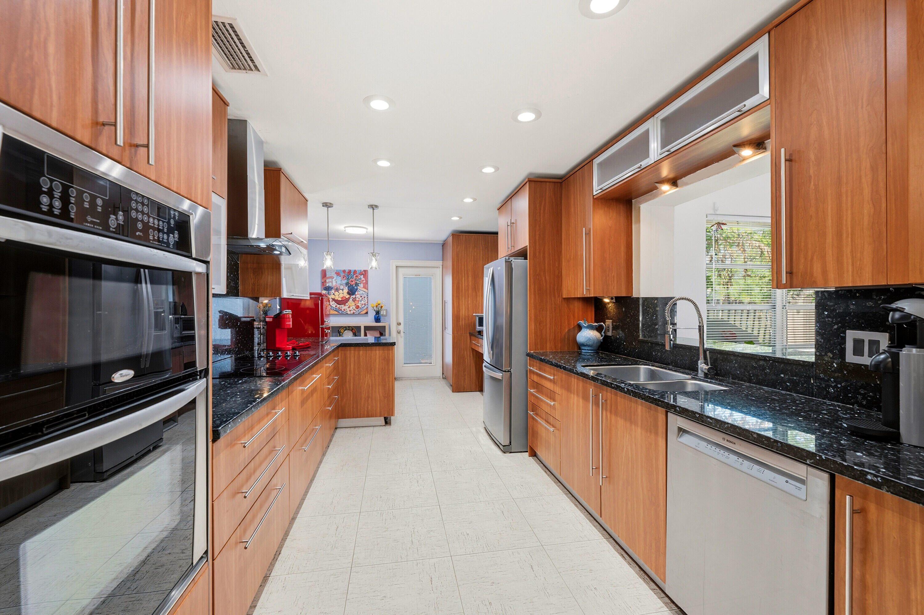 IMPERIAL POINT 2 SEC - Residential