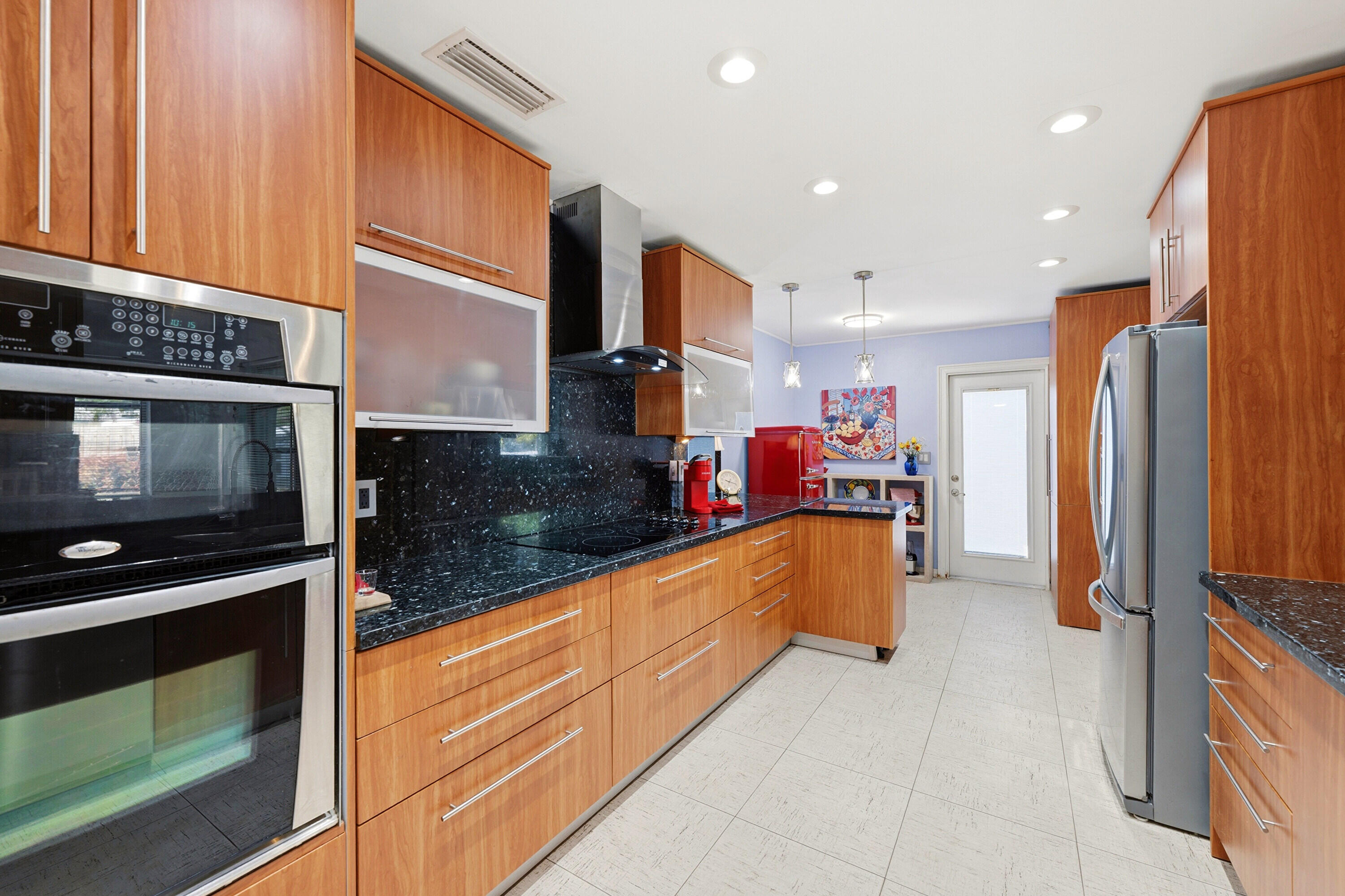 IMPERIAL POINT 2 SEC - Residential