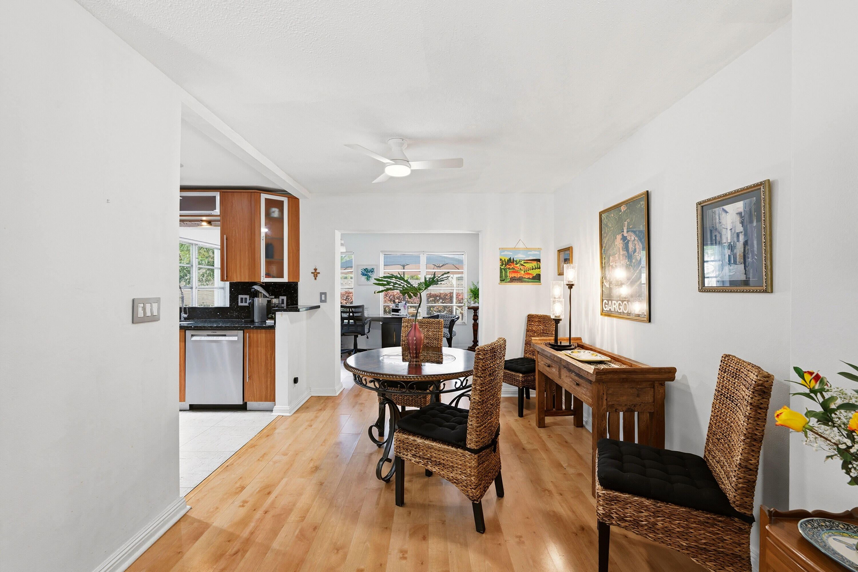 IMPERIAL POINT 2 SEC - Residential