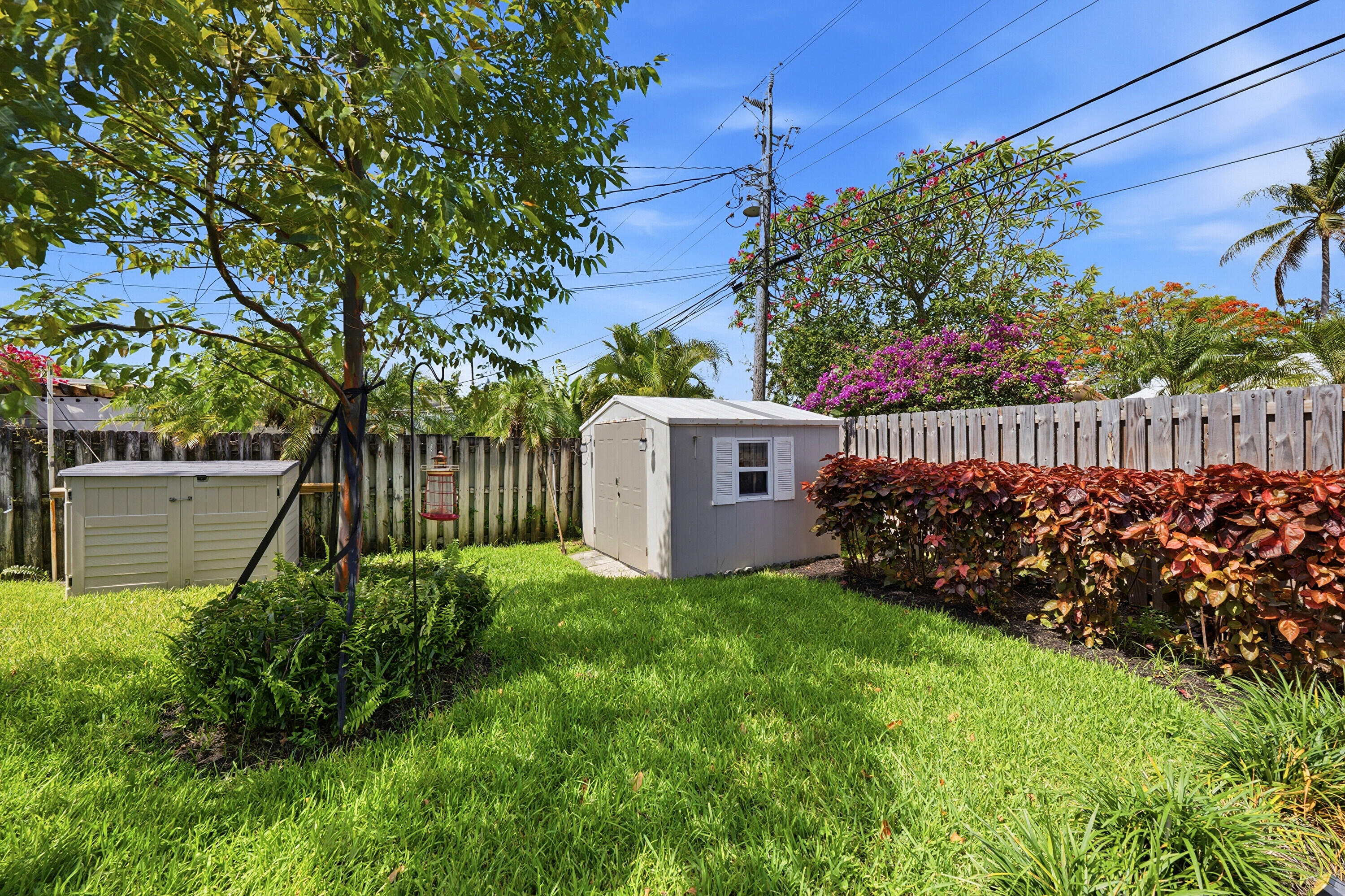 IMPERIAL POINT 2 SEC - Residential
