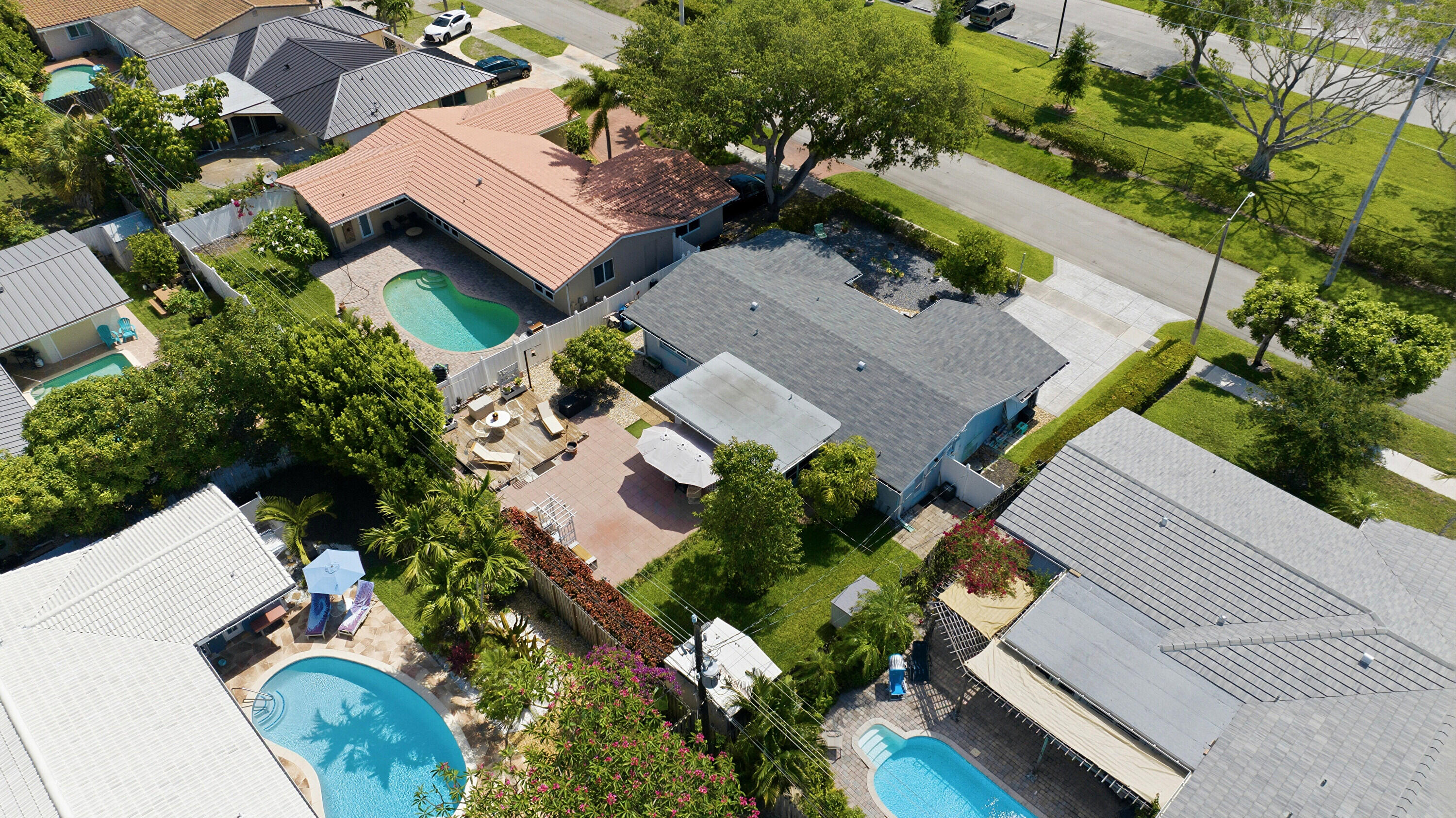 IMPERIAL POINT 2 SEC - Residential
