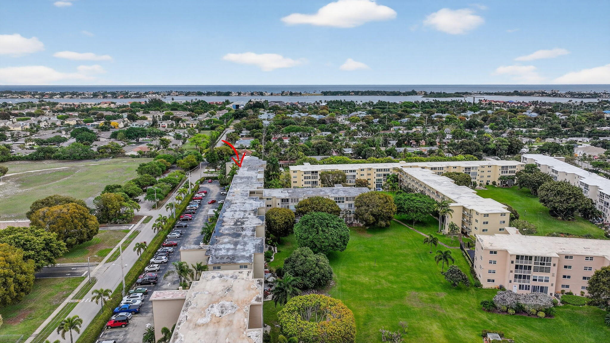 VILLAGE ROYALE FOREST GREEN CONDO - Residential