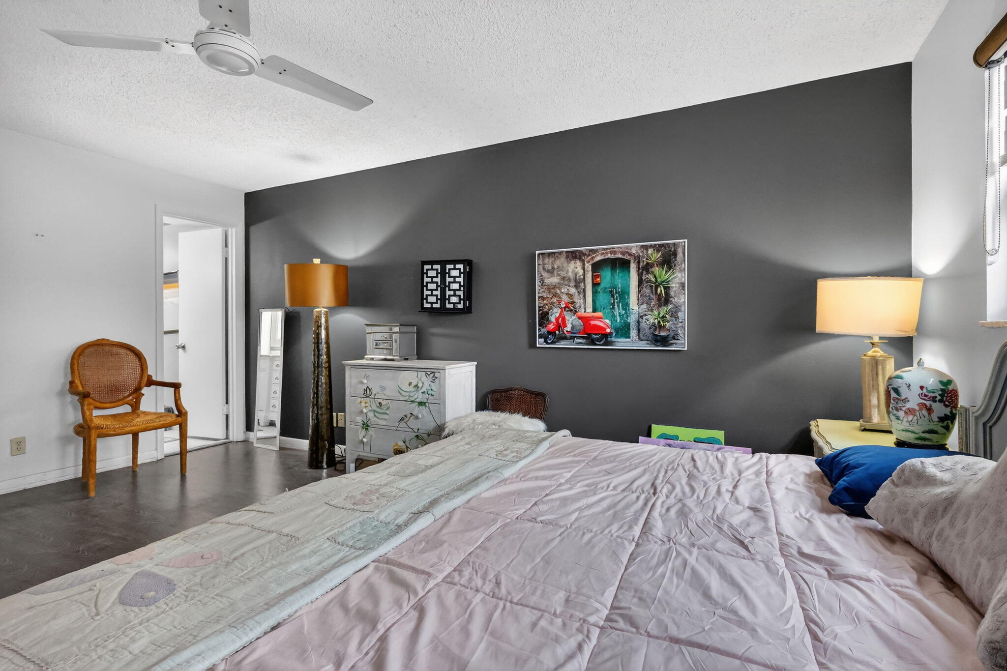 VILLAGE ROYALE FOREST GREEN CONDO - Residential