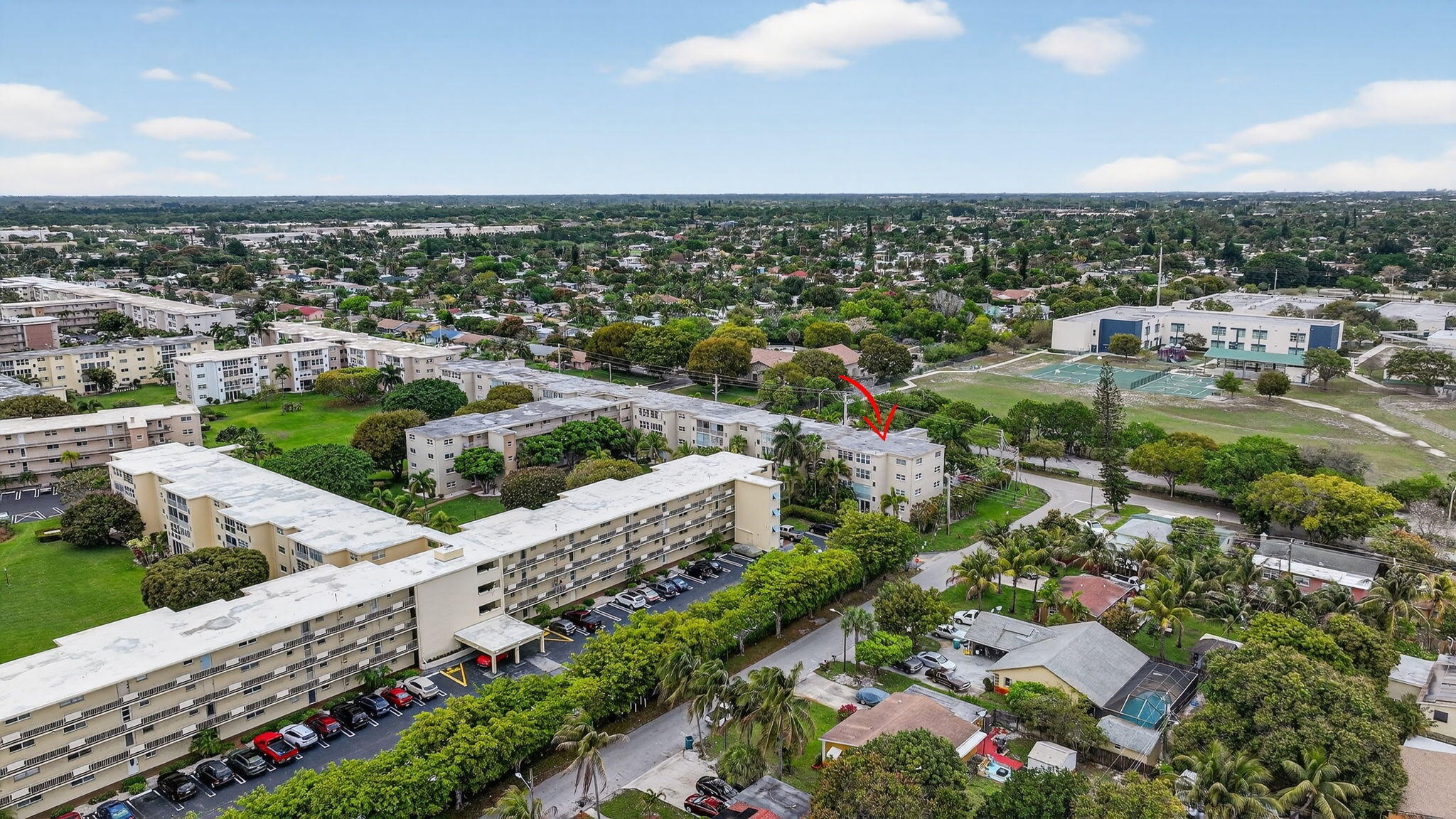 VILLAGE ROYALE FOREST GREEN CONDO - Residential