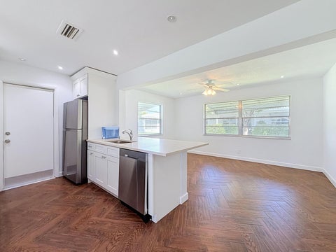 Tiny photo for 813 SW 5TH Court, Boynton Beach, FL 33426 (MLS # B26087913)