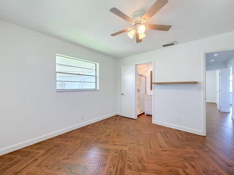 Tiny photo for 813 SW 5TH Court, Boynton Beach, FL 33426 (MLS # B26087913)