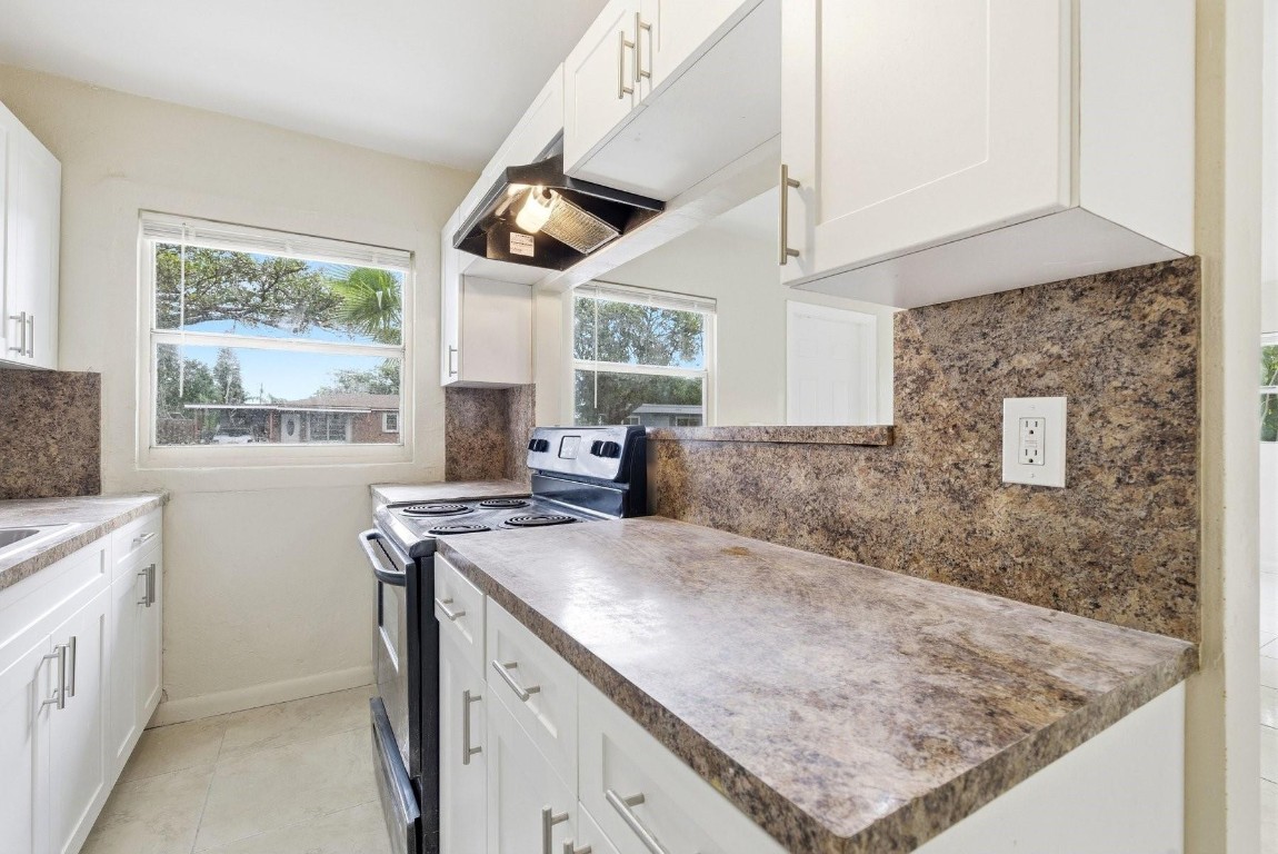 Palm View - Residential