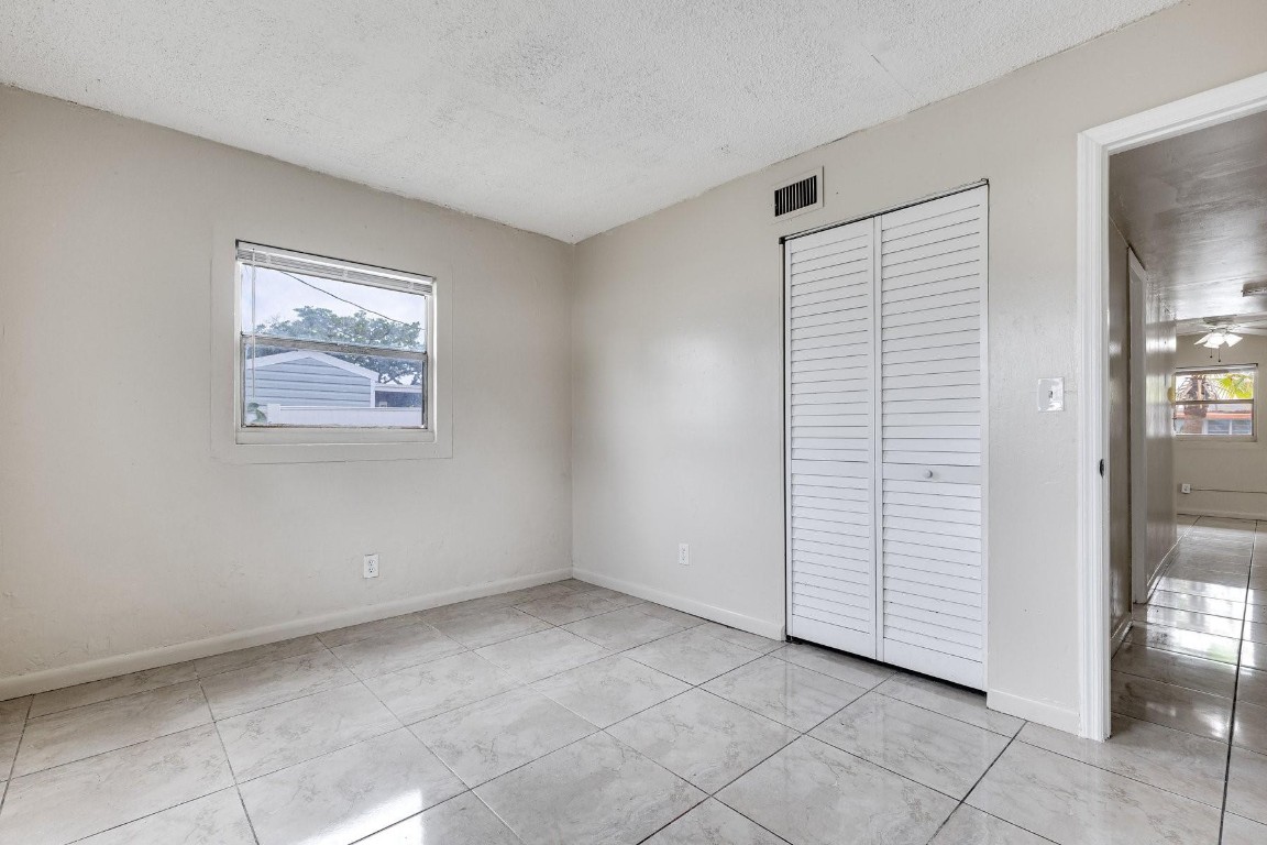 Palm View - Residential