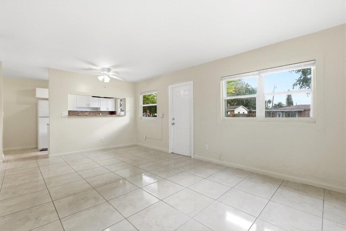 Palm View - Residential