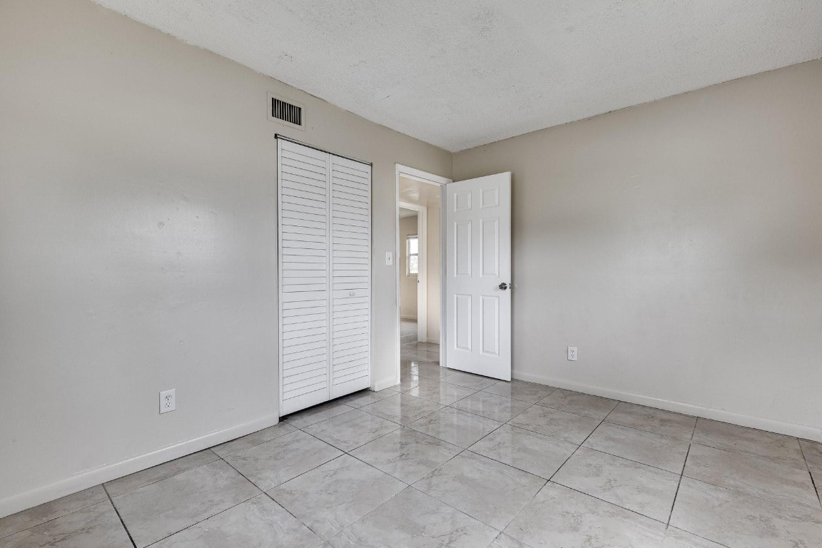 Palm View - Residential