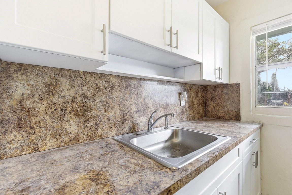 Palm View - Residential