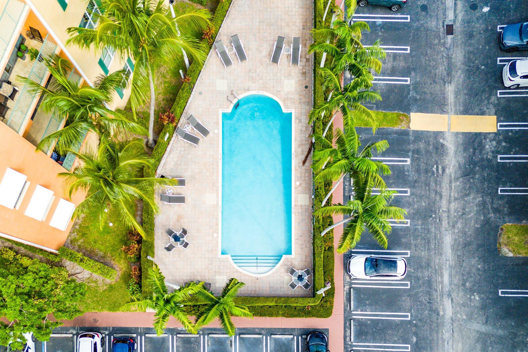 PARK PLACE AT THE LAKES - Residential